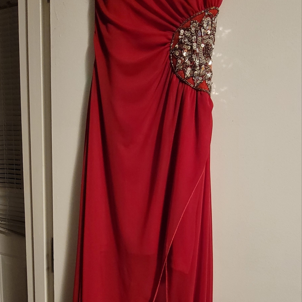 Dress - Picture 2 of 4